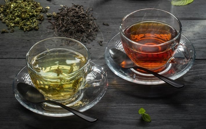 Is black tea or green tea more beneficial?